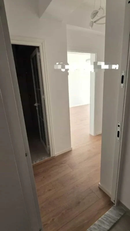 Tirane, shes apartament 1+1 Kati 7, 54 m² 115.000 € (Rruga don Bosko)