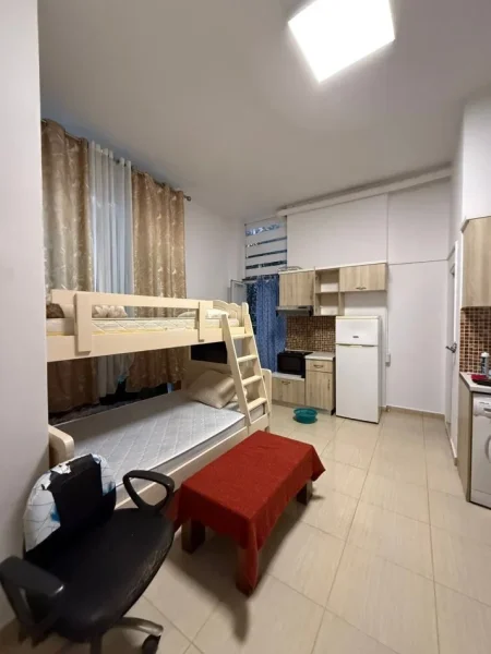 Tirane, jepet me qera garsonier Kati 1, 35 m² 280 € (Fondacioni Eleonor ,Kodra e Diellit)