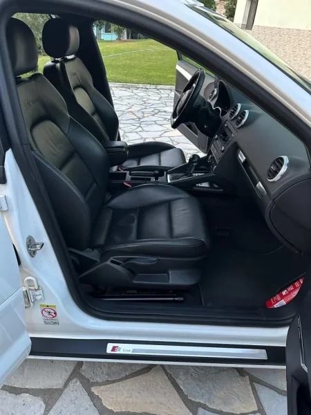 Tirane, shitet makine Audi A3 1.6 Tdi Nafte, automatik Kondicioner 8.155 €