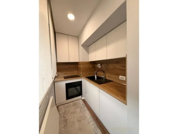 Tirane, jepet me qera apartament 2+1+Ballkon Kati 5, 76 m² 1.000 € (tirana e re, rr.abdyl frasheri bllok)