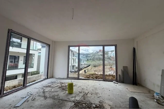 Tirane, shitet Vile , 267 m² 830.000 € 