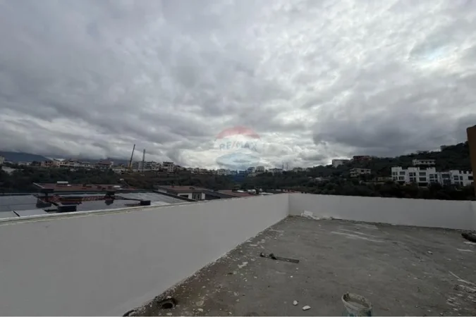 Tirane, shitet Vile , 267 m² 830.000 € 