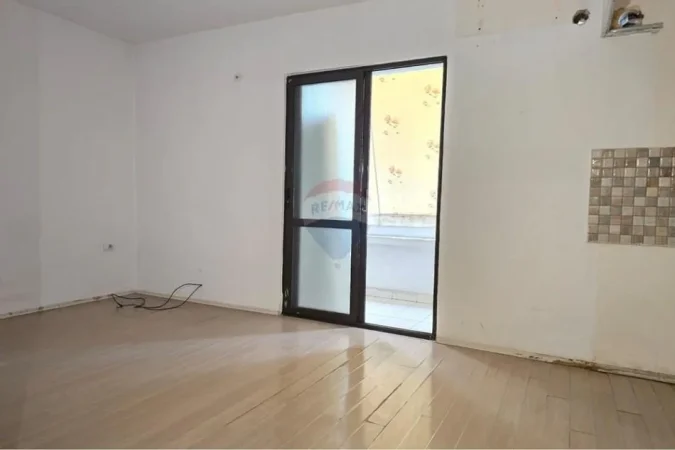 Tirane, shitet apartament , 70 m² 168.001 € (Ish Ekspozita, Tiranë)