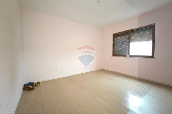 Tirane, shitet apartament , 70 m² 168.001 € (Ish Ekspozita, Tiranë)