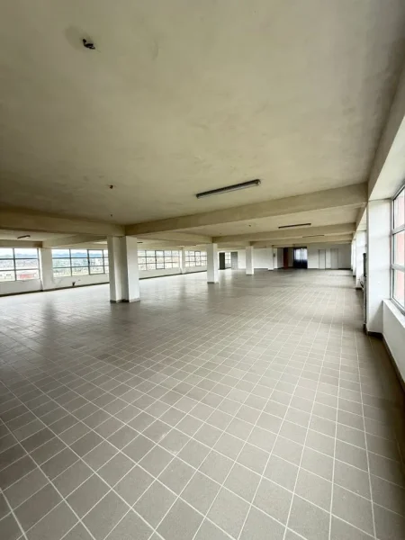 Qera, Kapanon, Prush, Tirane, 2.200 €