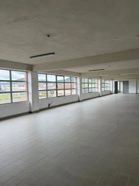 Qera, Kapanon, Prush, Tirane, 2.200 €