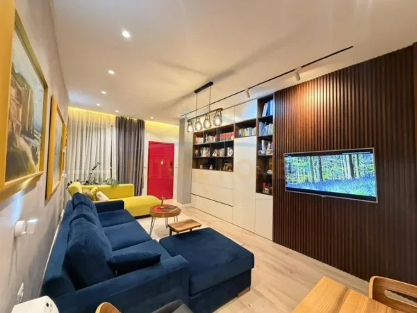 Tirane, shitet apartament 2+1+Aneks+Ballkon Kati 1, 118 m² 310.000 € (REZIDENCA KODRA E DIELLIT)