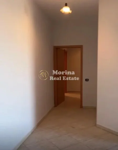 Tirane, jepet me qera apartament 2+1 Kati 6, 110 m² 550 € (Rruga e Kavajes)