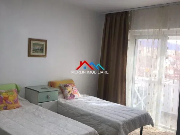 Tirane, jepet me qera apartament 2+1+Ballkon Kati 4, 80 m² 570 € (RRUGA E DIBRES)