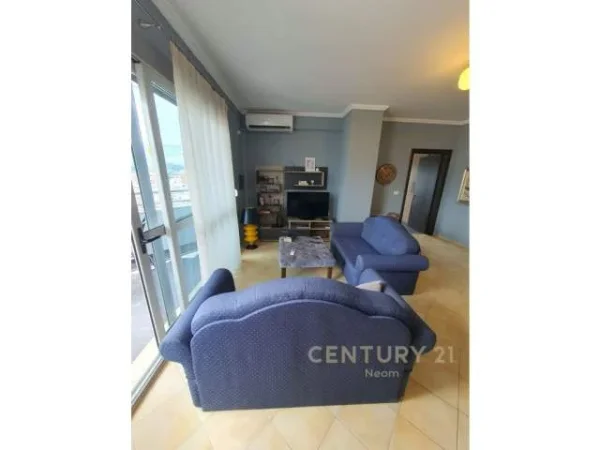 Tirane, jepet me qera apartament 1+1 Kati 11, 93 m² 500 Euro (Rruga e Dibres)