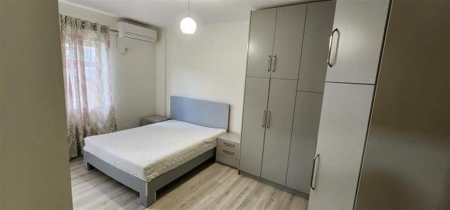Tirane, jepet me qera apartament 2+1+BLK Kati 4, 101 m² 600 Euro (Kopshti Zoologjik)