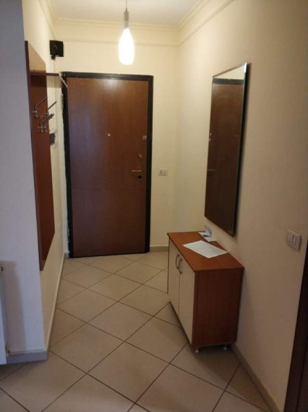 Tirane, jepet me qera apartament 1+1+BLK Kati 3, 70 m² 550 Euro (MYSLYM SHYRI)