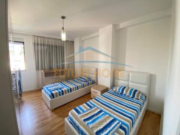 Tirane, jepet me qera apartament Kati 0, 105 m² 900 Euro (Rruga e bogdaneve)