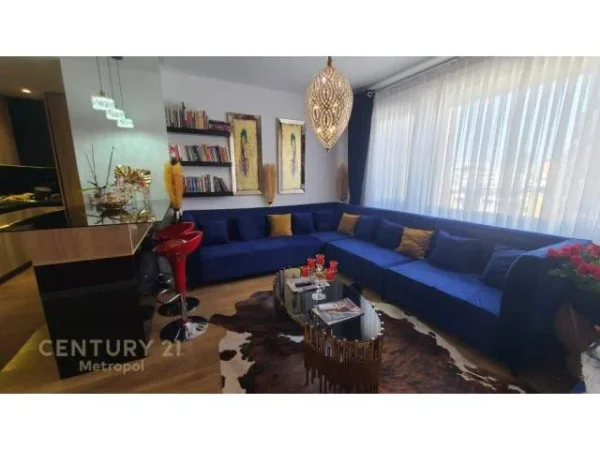 Tirane, jepet me qera apartament 1+1 Kati 4, 75 m² 1.000 Euro (Rruga e Kosovareve)