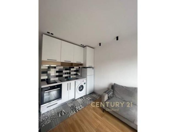 Tirane, jepet me qera apartament 1+1 Kati 4, 42 m² 450 Euro (Mine Peza)