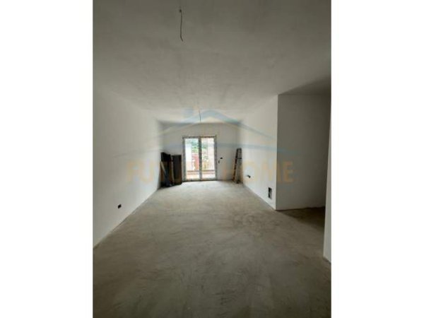 Tirane, shitet apartament Kati 2, 105 m² 167.000 Euro (Kodra e Diellit)