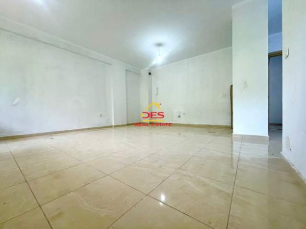Tirane, shitet apartament 2+1+BLK Kati 2, 92 m² 125.000 Euro (selite e vjeter, PRANË KOPSHTIT BOTANIK)
