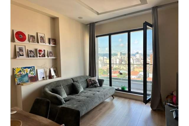Tirane, shitet apartament Kati 4, 75 m² 155.000 Euro (Rruga "Riza Cerova",   Pazari i Ri,  Tiranë,  Shqipëri)
