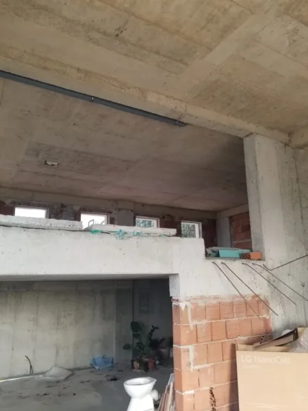 Tirane, jepet me qera ambjent biznesi Kati 1, 200 m² 1.000 € (Shkoze)