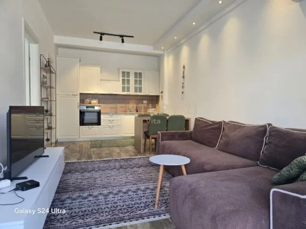 Durres, shitet apartament 1+1+Ballkon Kati 0, 60 m² 150.000 € (Gjiri i lalezit)