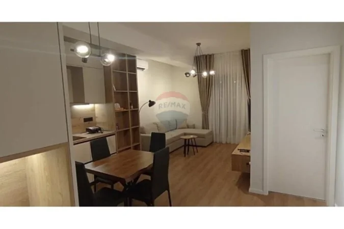 Tirane, jepet me qera apartament 1+1 Kati 5, 60 m² 45.000 € (Rruga Ali Demi)