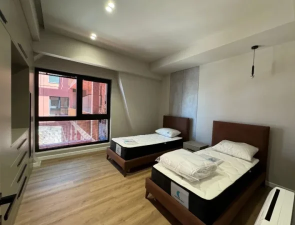 Vlore, shitet apartament 2+1 , 169 m² 481.000 € 