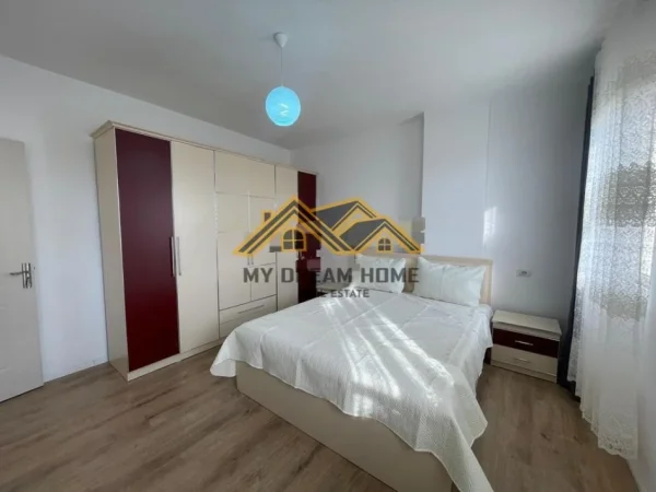 Durres, jepet me qera apartament 1+1 Kati 7, 70 m² 400 € (PLAZH HEKURUDHA)