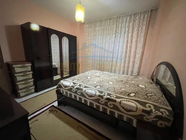 Tirane, jepet me qera apartament 2+1 Kati 4, 90 m² 570 € (Don Bosko prane Piceri Herdi)