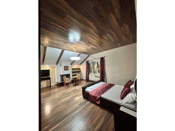 Durres, Gjiri Lalzit , shitet hotel , 1.432 m² 2800000€