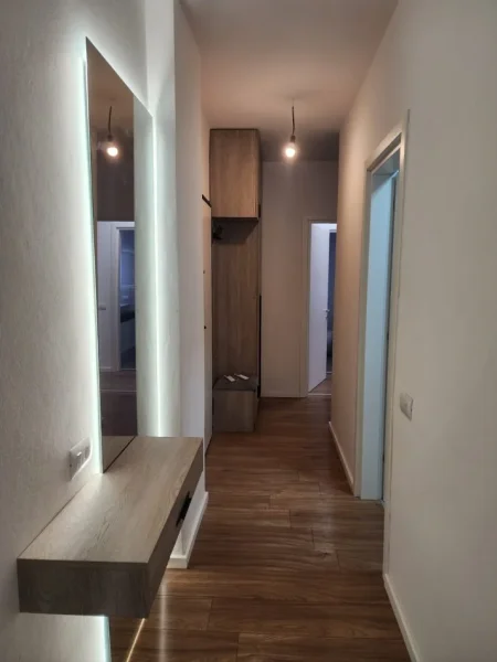 Tirane, jepet me qera apartament 2+1+Ballkon Kati 3, 89 m² 870 € (Kopshti Zoologjik)