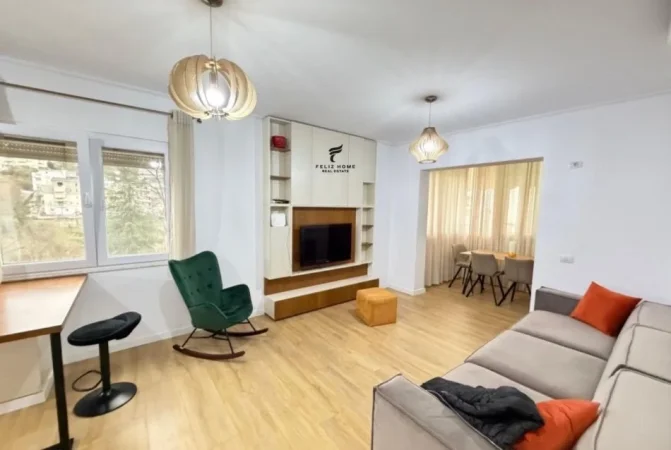 Tirane, jepet me qera apartament 2+1 Kati 2, 90 m² 700 € (KOPSHTI ZOOLOGJIK)