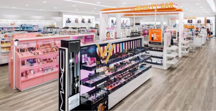 Tirane, jepet me qera ambjent biznesi Kati 0, 140 m² 2.700 € (BULEVARDI ZHAN D'ARK)