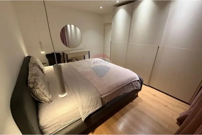 Tirane, jepet me qera apartament 1+1 Kati 4, 54 m² 65.000 € 