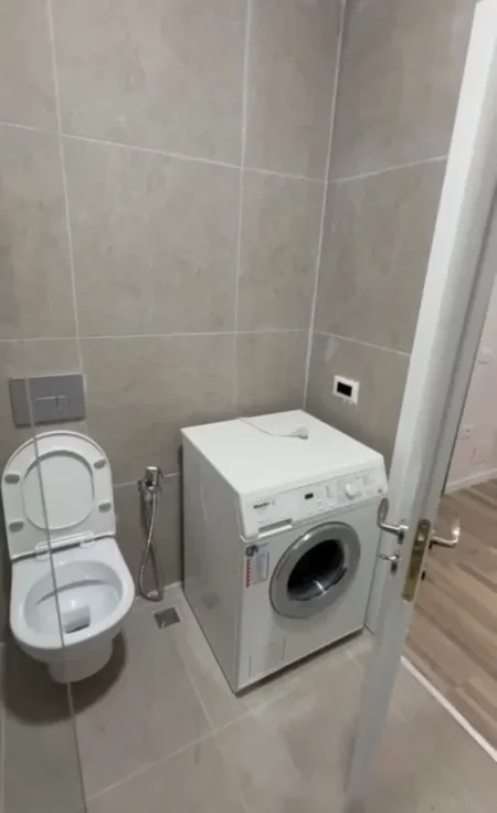 Tirane, jepet me qera apartament 1+1+Parkim Kati 4, 70 m² 500 € (Astir Urban Gate)