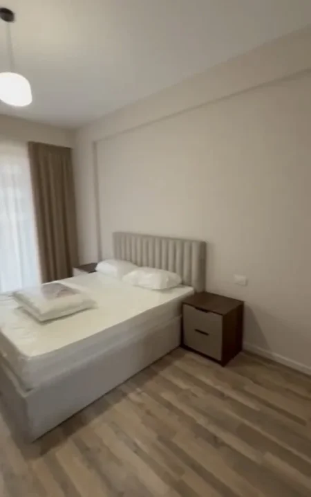 Tirane, jepet me qera apartament 1+1+Parkim Kati 4, 70 m² 500 € (Astir Urban Gate)
