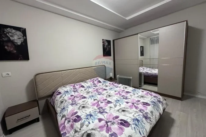 Tirane, jepet me qera apartament 2+1 Kati 0, 63 m² 650 € (Kodra e Diellit)