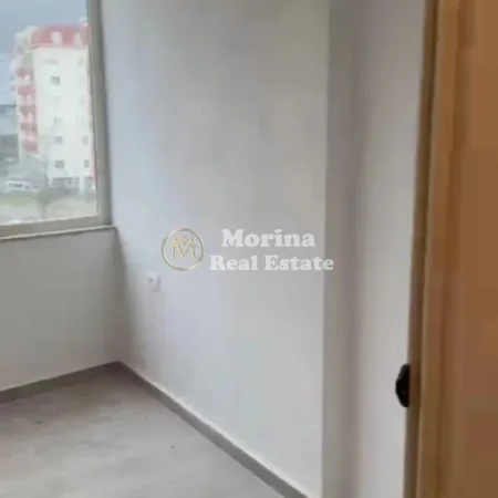 Tirane, shitet apartament 1+1 Kati 4, 53 m² 85.000 € (Fresku)