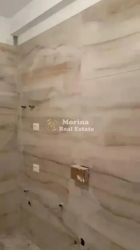 Tirane, shitet apartament 1+1 Kati 4, 62 m² 95.000 € (Fresku)