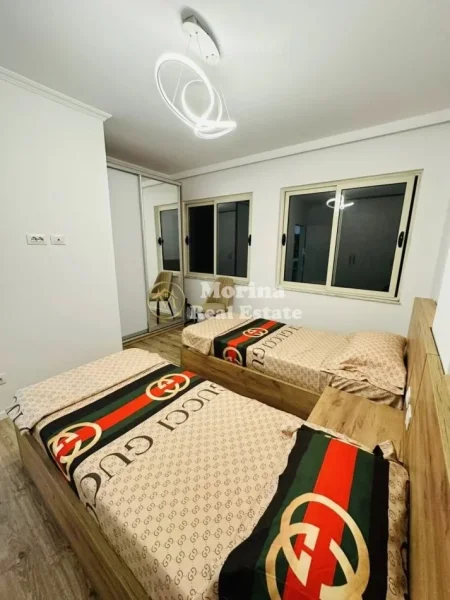 Tirane, jepet me qera apartament 1+1 Kati 5, 60 m² 518 € (Yzberisht)