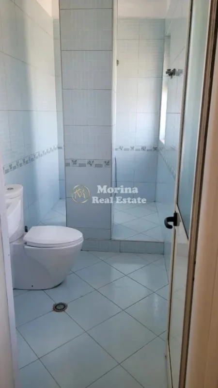 Tirane, jepet me qera apartament 3+1 Kati 7, 200 m² 650 € (Kodra e Priftit)