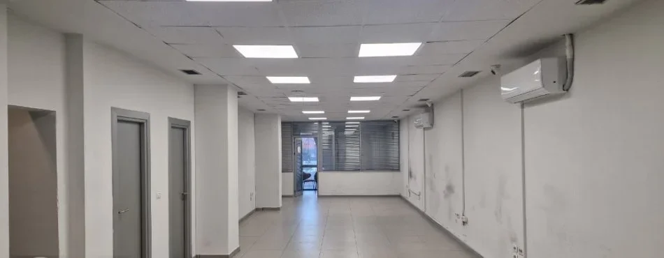 Tirane, jepet me qera zyre Kati 2, 916 m² 18.000 € (RRUGA E KAVAJES)