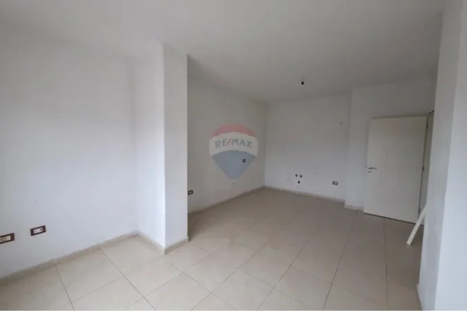 Tirane, shitet apartament , 66 m² 88.701 € 