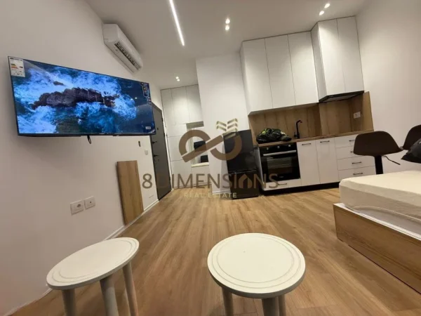 Tirane, jepet me qera garsonier 1+1 Kati 7, 34 m² 400 € (5 maji)