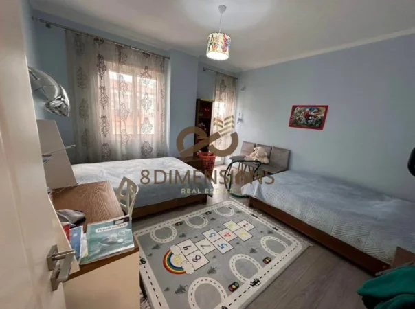 Tirane, shitet apartament 3+1+Ballkon Kati 6, 170 m² 250.000 € (fresk)