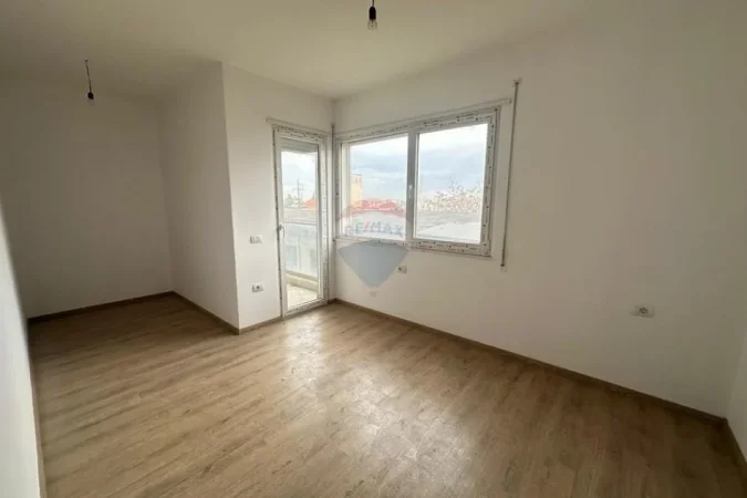 Tirane, shitet apartament , 60 m² 128.000 € (Don Bosko)