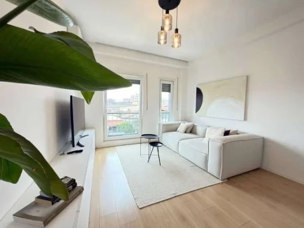 Shqiperi, jepet me qera apartament 1+1+Aneks+Ballkon Kati 2, 65 m² 800 € (Harry Fultz)