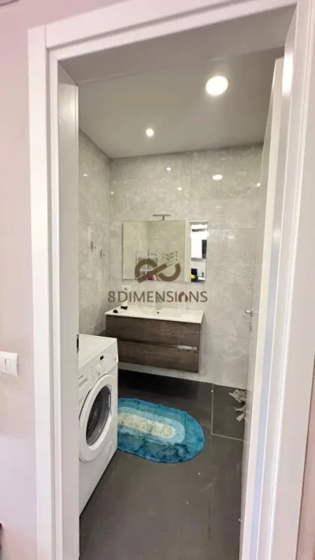 Tirane, jepet me qera apartament 1+1 Kati 7, 100 m² 850 € (stadiumi dinamo)