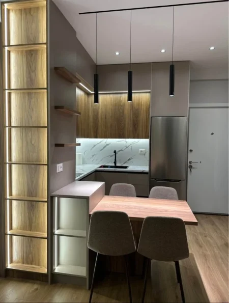 Tirane, jepet me qera apartament 1+1+Ballkon Kati 3, 70 m² 450 € (FRESK)