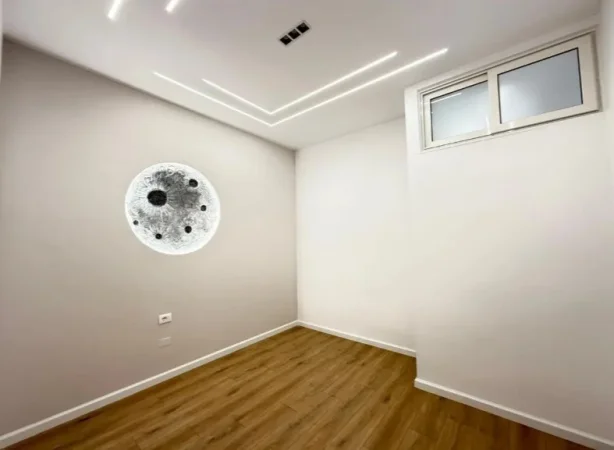 Vlore, shitet apartament 2+1 , 70 m² 125.000 € 