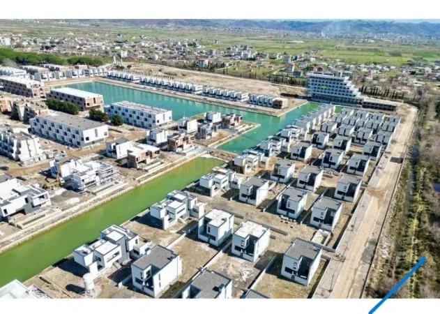 Gjiri Lalezit | Hamallaj, shitet Vile 2 Katshe Kati 0, 155 m² 560.000 € (Durres, Hamallaj, Turquoise Marina)